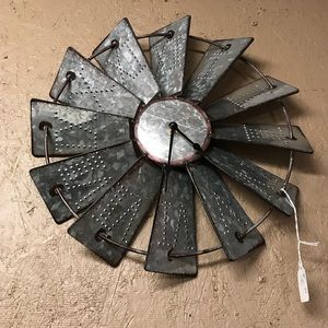 Meet your Posher, Peggy